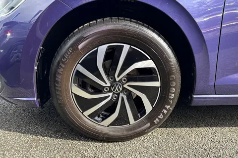 DA73OZL Volkswagen Polo 1.0 TSI Life 5dr Thumbnail #14