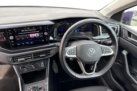 DA73OZL Volkswagen Polo 1.0 TSI Life 5dr Thumbnail #19