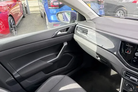 DA73OZL Volkswagen Polo 1.0 TSI Life 5dr Thumbnail #21