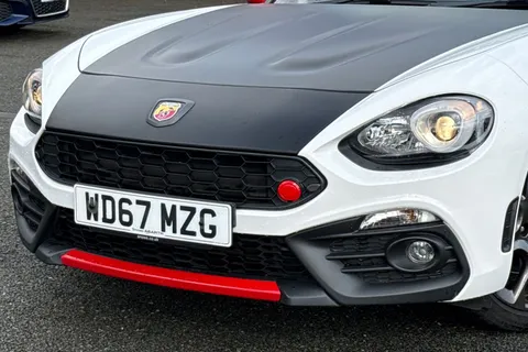 WD67MZG Abarth 124 Spider 1.4 MultiAir Auto Euro 6 2dr Thumbnail #26