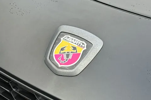 WD67MZG Abarth 124 Spider 1.4 MultiAir Auto Euro 6 2dr Thumbnail #28