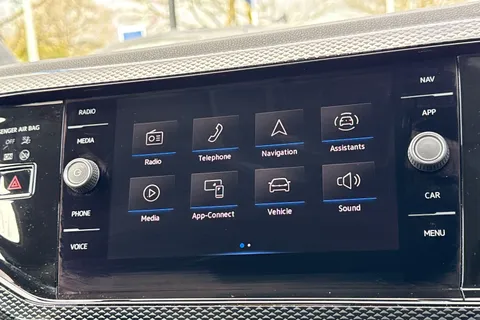 DA73OZL Volkswagen Polo 1.0 TSI Life 5dr Thumbnail #28