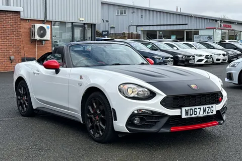 WD67MZG Abarth 124 Spider 1.4 MultiAir Auto Euro 6 2dr Thumbnail #37