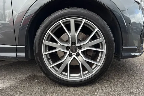 PF19NWK Audi Q3 Vorsprung 40 TFSI quattro 190 PS S tronic Thumbnail #11