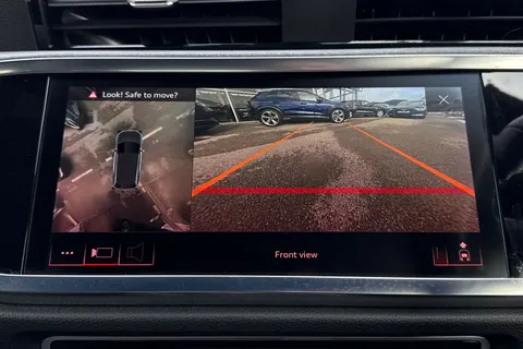 PF19NWK Audi Q3 Vorsprung 40 TFSI quattro 190 PS S tronic Thumbnail #42