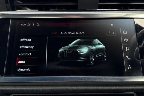 PF19NWK Audi Q3 Vorsprung 40 TFSI quattro 190 PS S tronic Thumbnail #46