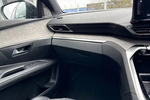 EX71XDC PEUGEOT 3008 1.2 PureTech GT Premium EAT Euro 6 (s/s) 5dr Thumbnail #21