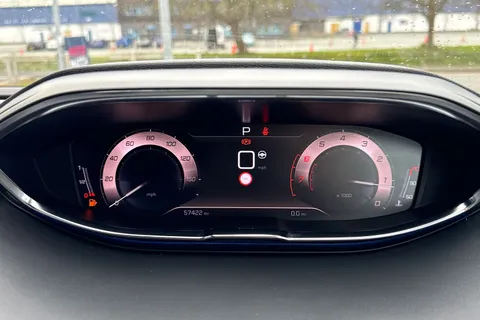 EX71XDC PEUGEOT 3008 1.2 PureTech GT Premium EAT Euro 6 (s/s) 5dr Thumbnail #41