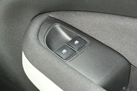 21 of 48 for Vauxhall Adam 1.2i JAM Euro 6 3dr