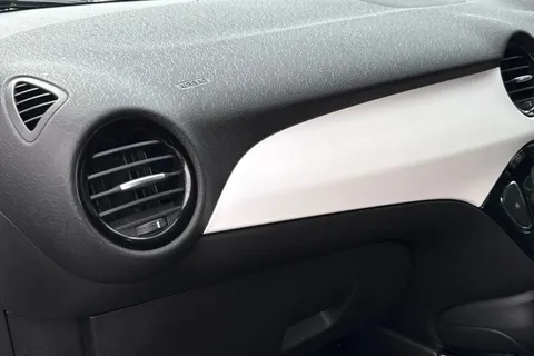 35 of 48 for Vauxhall Adam 1.2i JAM Euro 6 3dr