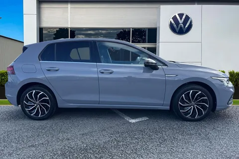 CY23FFS Volkswagen Golf 1.5 TSI 150 Style Edition 5dr Thumbnail #4