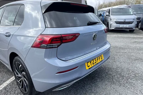 CY23FFS Volkswagen Golf 1.5 TSI 150 Style Edition 5dr Thumbnail #9