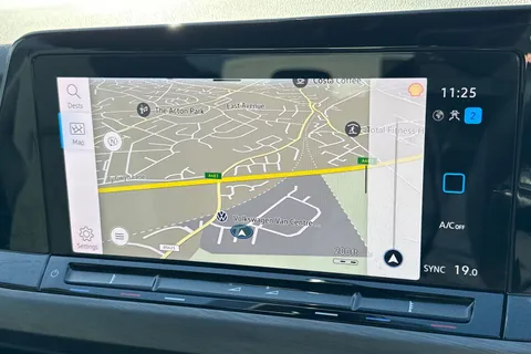 CY23FFS Volkswagen Golf 1.5 TSI 150 Style Edition 5dr Thumbnail #18