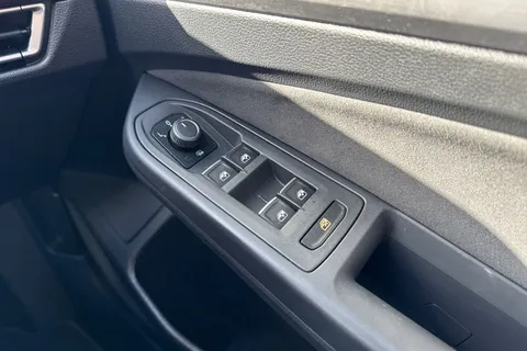 CY23FFS Volkswagen Golf 1.5 TSI 150 Style Edition 5dr Thumbnail #22