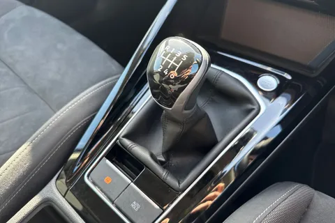 CY23FFS Volkswagen Golf 1.5 TSI 150 Style Edition 5dr Thumbnail #24