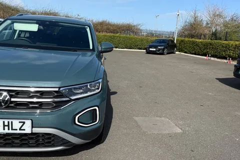 26 of 67 for Volkswagen T-Roc 1.5 TSI Style Euro 6 (s/s) 5dr