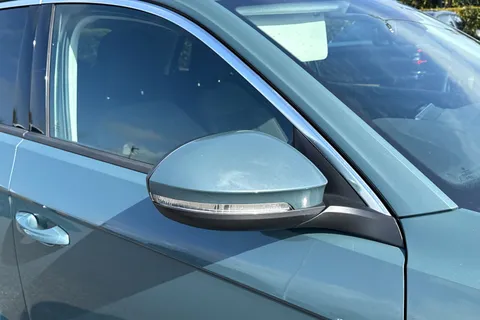 28 of 67 for Volkswagen T-Roc 1.5 TSI Style Euro 6 (s/s) 5dr