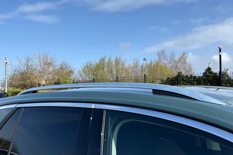 29 of 67 for Volkswagen T-Roc 1.5 TSI Style Euro 6 (s/s) 5dr