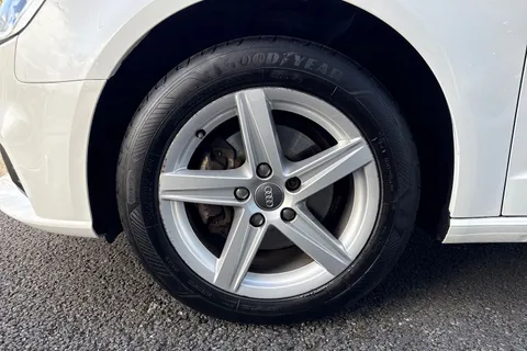 DX68XDN Audi A3 1.6 TDI 30 SE Technik Sportback S Tronic Euro 6 (s/s) 5dr Thumbnail #14