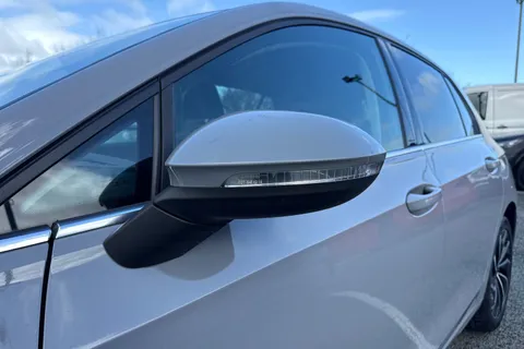 CY23FFS Volkswagen Golf 1.5 TSI 150 Style Edition 5dr Thumbnail #31