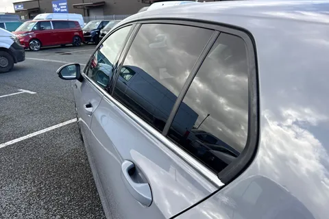 CY23FFS Volkswagen Golf 1.5 TSI 150 Style Edition 5dr Thumbnail #32