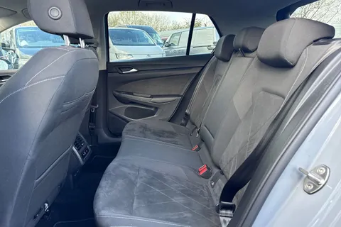 CY23FFS Volkswagen Golf 1.5 TSI 150 Style Edition 5dr Thumbnail #33