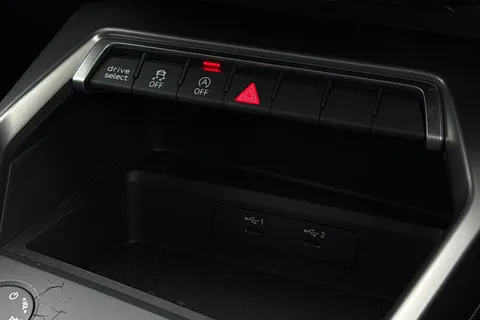 BK23LPO Audi A3 Sportback Sport 30 TFSI  110 PS 6-speed Thumbnail #38