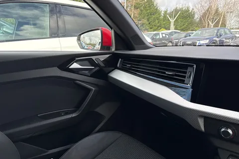 DH23LNG Audi A1 S line 30 TFSI  110 PS 6-speed Thumbnail #21