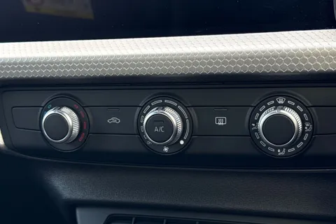 DH23LNG Audi A1 S line 30 TFSI  110 PS 6-speed Thumbnail #23