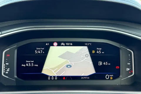 43 of 67 for Volkswagen T-Roc 1.5 TSI Style Euro 6 (s/s) 5dr