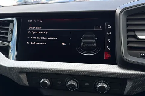 DH23LNG Audi A1 S line 30 TFSI  110 PS 6-speed Thumbnail #33