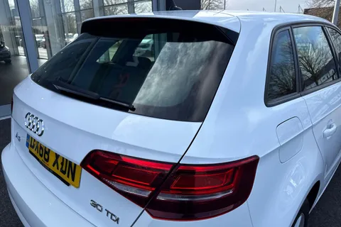 DX68XDN Audi A3 1.6 TDI 30 SE Technik Sportback S Tronic Euro 6 (s/s) 5dr Thumbnail #33