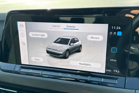 CY23FFS Volkswagen Golf 1.5 TSI 150 Style Edition 5dr Thumbnail #50