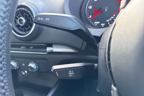 DX68XDN Audi A3 1.6 TDI 30 SE Technik Sportback S Tronic Euro 6 (s/s) 5dr Thumbnail #42