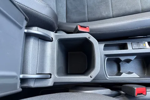 57 of 67 for Volkswagen T-Roc 1.5 TSI Style Euro 6 (s/s) 5dr