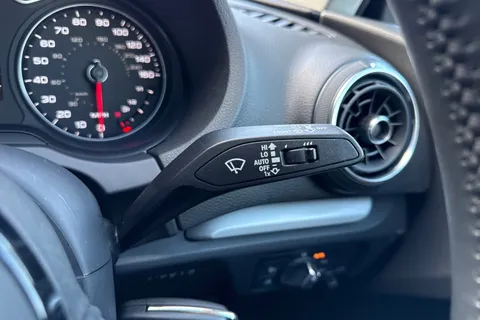 DX68XDN Audi A3 1.6 TDI 30 SE Technik Sportback S Tronic Euro 6 (s/s) 5dr Thumbnail #43