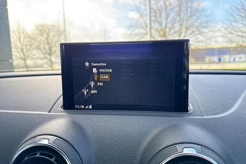 DX68XDN Audi A3 1.6 TDI 30 SE Technik Sportback S Tronic Euro 6 (s/s) 5dr Thumbnail #49