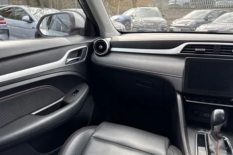 15 of 44 for MG Mg Zs 1.0 T-GDI Exclusive Auto Euro 6 5dr