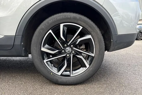 23 of 44 for MG Mg Zs 1.0 T-GDI Exclusive Auto Euro 6 5dr