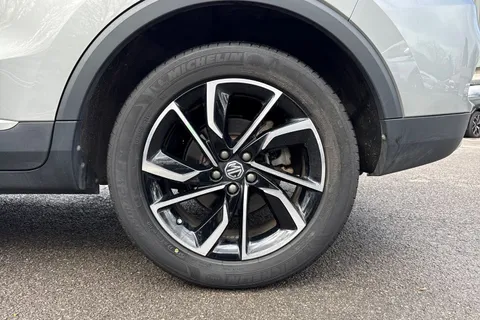 24 of 44 for MG Mg Zs 1.0 T-GDI Exclusive Auto Euro 6 5dr