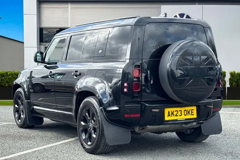 AK23OKE Land Rover Defender 110 2.0 P400e 15.4kWh X-Dynamic SE Auto 4WD Euro 6 (s/s) 5dr Thumbnail #3