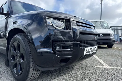 AK23OKE Land Rover Defender 110 2.0 P400e 15.4kWh X-Dynamic SE Auto 4WD Euro 6 (s/s) 5dr Thumbnail #10
