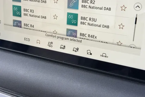 AK23OKE Land Rover Defender 110 2.0 P400e 15.4kWh X-Dynamic SE Auto 4WD Euro 6 (s/s) 5dr Thumbnail #56