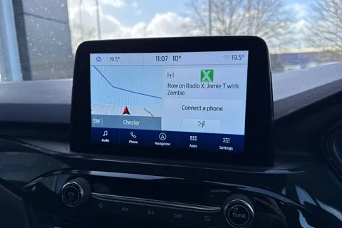 MH72AVE Ford Kuga 2.5h Duratec ST-Line X Edition CVT Euro 6 (s/s) 5dr Thumbnail #18