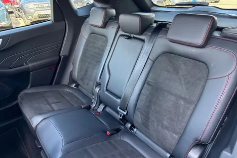 MH72AVE Ford Kuga 2.5h Duratec ST-Line X Edition CVT Euro 6 (s/s) 5dr Thumbnail #20