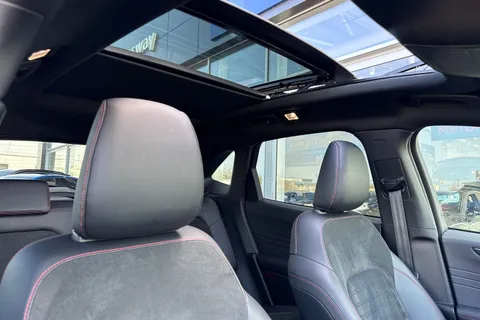 MH72AVE Ford Kuga 2.5h Duratec ST-Line X Edition CVT Euro 6 (s/s) 5dr Thumbnail #25