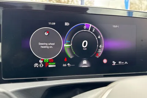 DA25PDU Volkswagen Tiguan 1.5 TSI 272 eHybrid R-Line 5dr DSG Thumbnail #27