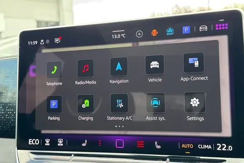 DA25PDU Volkswagen Tiguan 1.5 TSI 272 eHybrid R-Line 5dr DSG Thumbnail #28