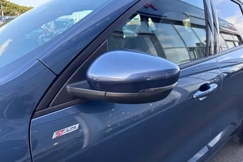 MH72AVE Ford Kuga 2.5h Duratec ST-Line X Edition CVT Euro 6 (s/s) 5dr Thumbnail #30