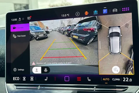 DA25PDU Volkswagen Tiguan 1.5 TSI 272 eHybrid R-Line 5dr DSG Thumbnail #37